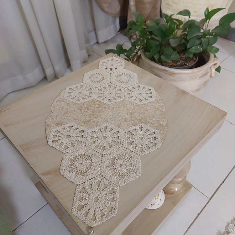 رومیزی مخمل قلاب بافی