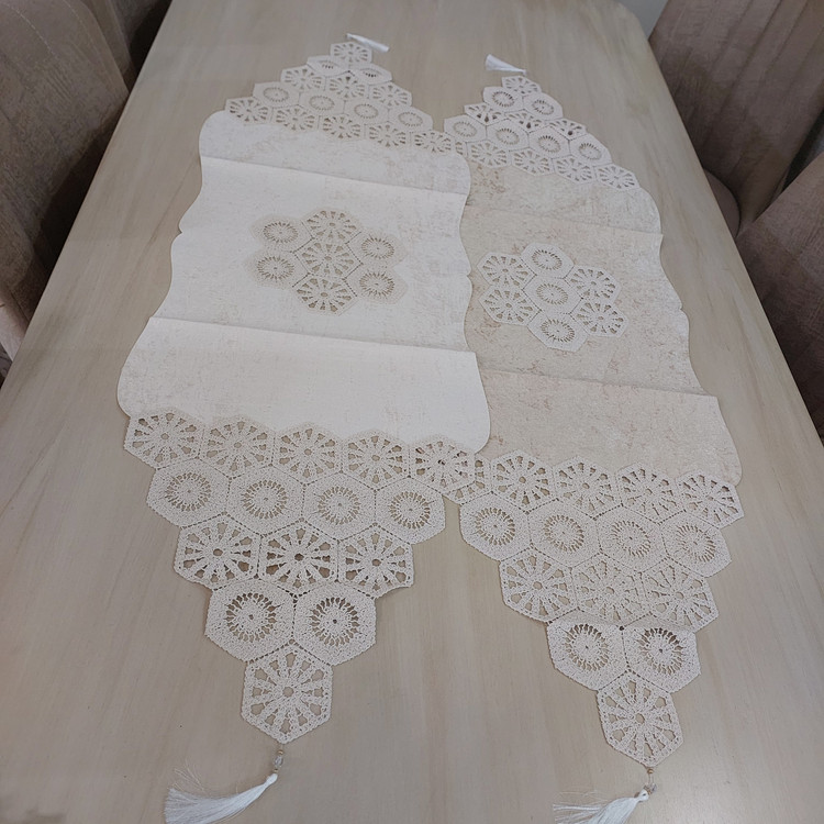 رومیزی مخمل قلاب بافی