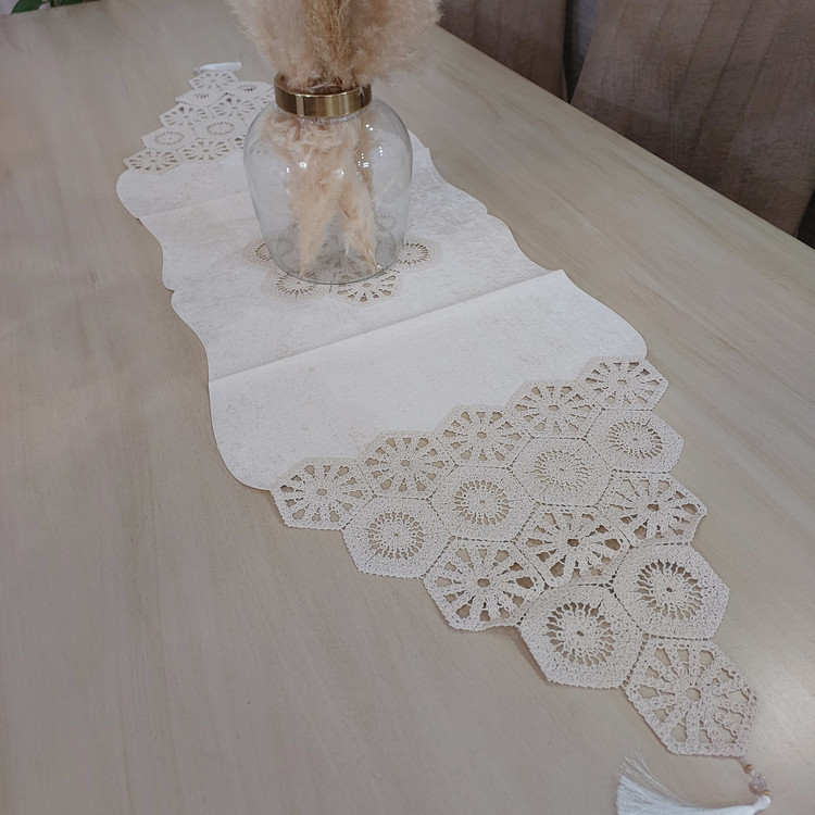 رومیزی مخمل قلاب بافی