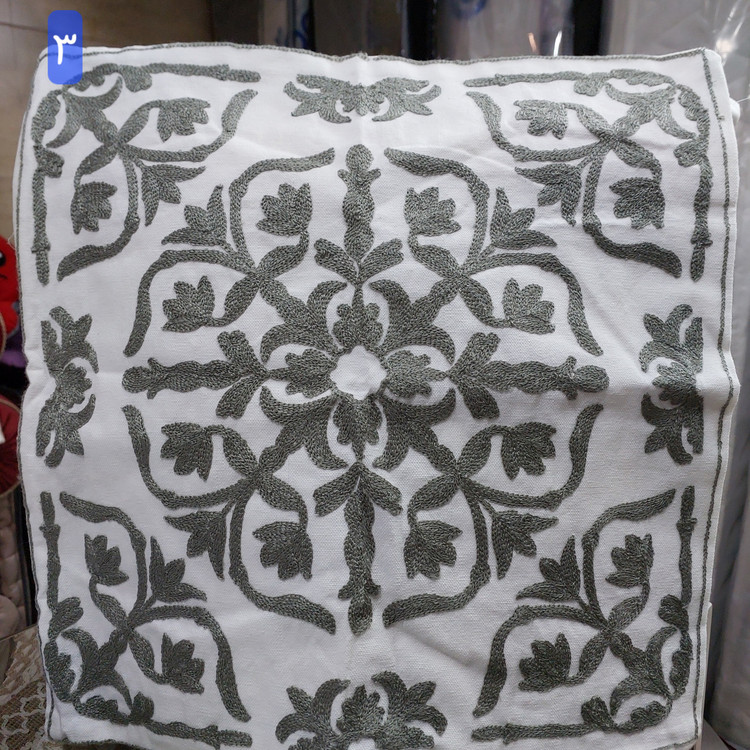 رویه کوسن طرح خامه دوزی